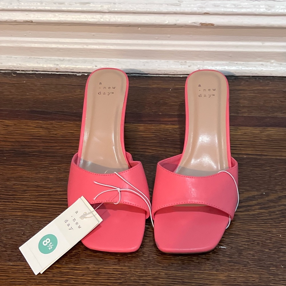 Pink Mules with small heel